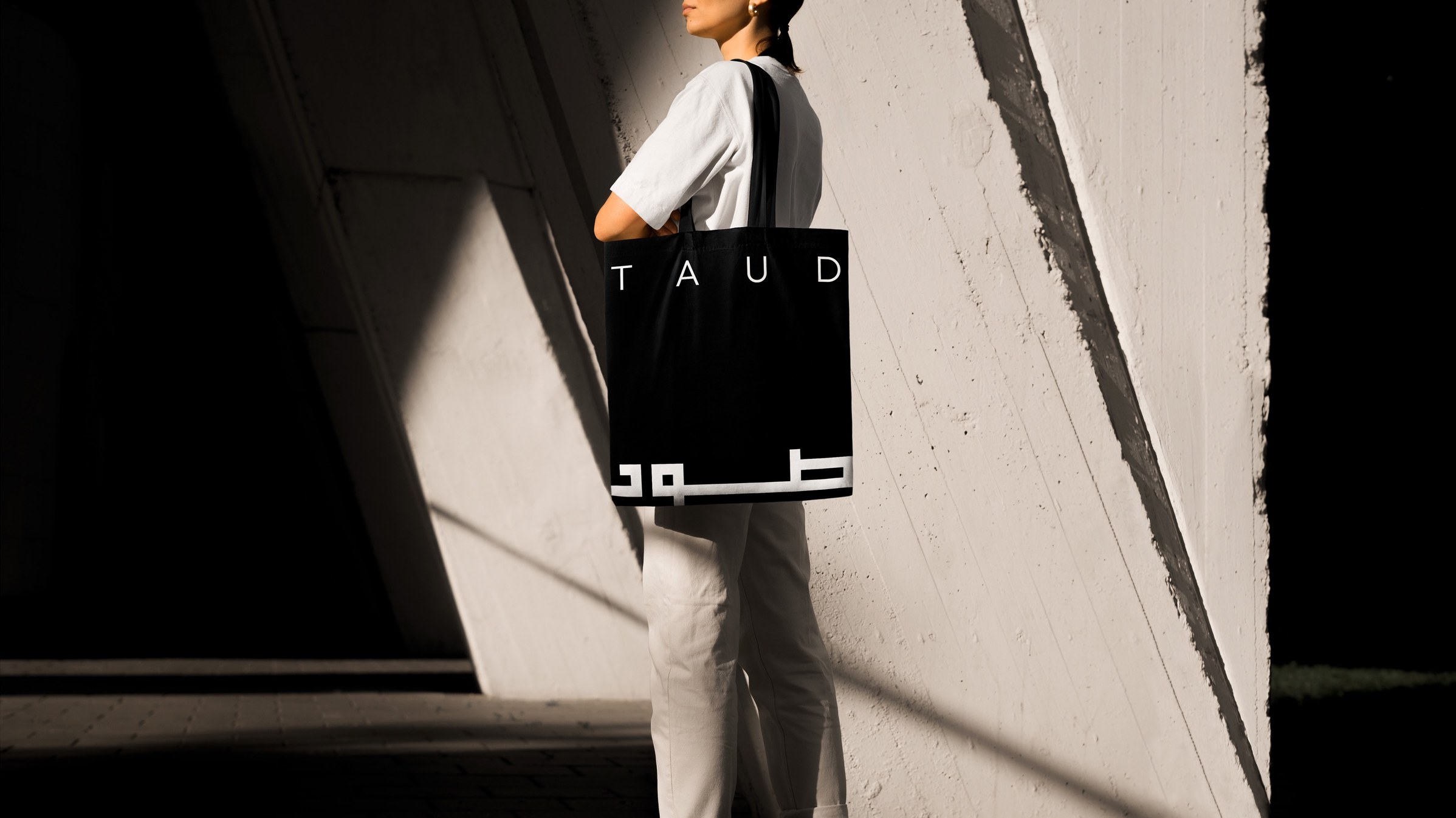 The Taud tote bag